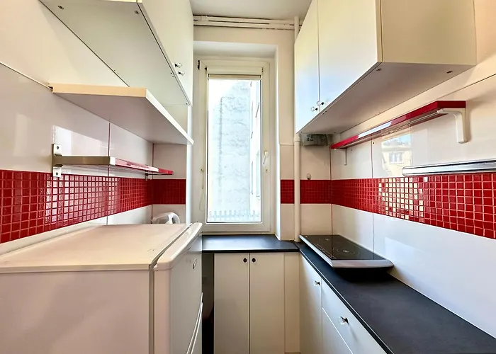 Wladyslawa Iv - Przy Skm *